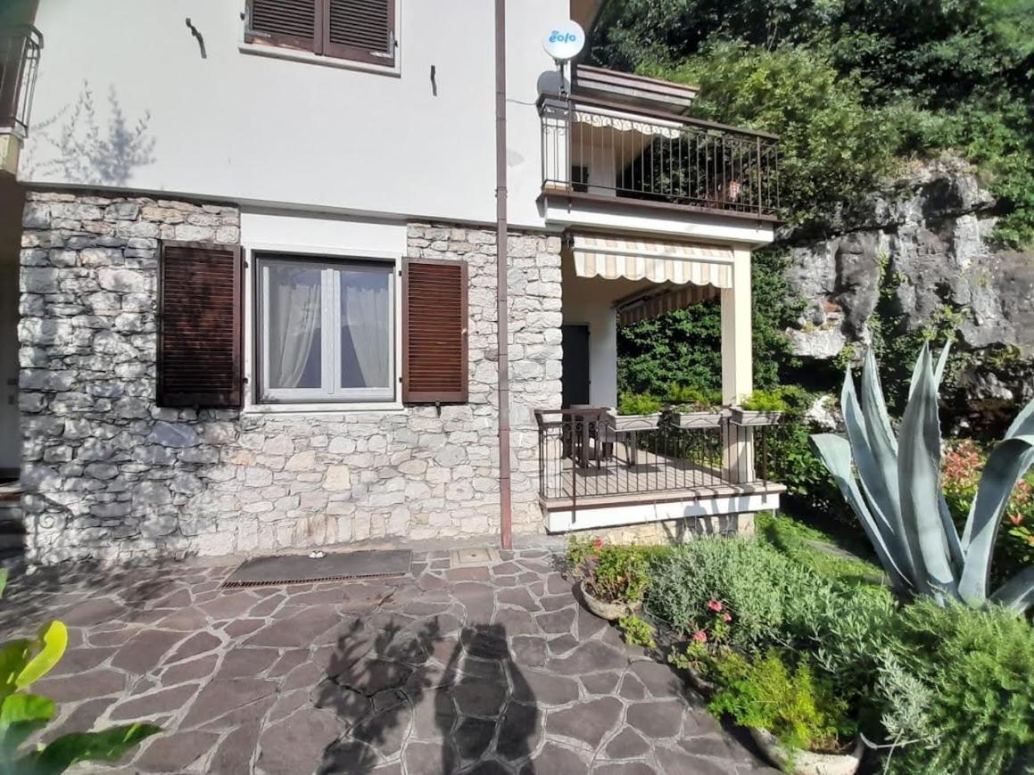 Citrus Apartment Brenzone Екстериор снимка