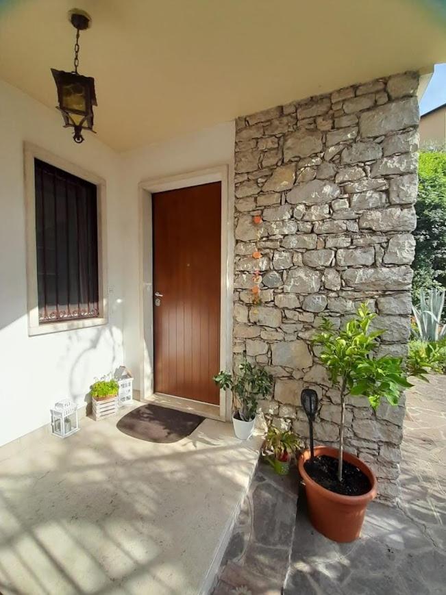 Citrus Apartment Brenzone Екстериор снимка