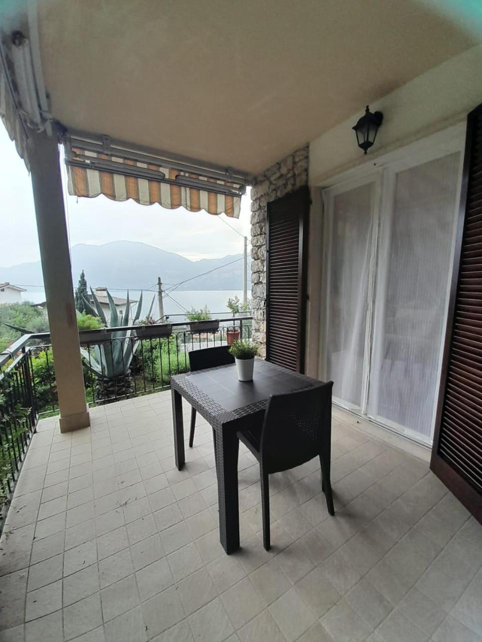 Citrus Apartment Brenzone Екстериор снимка