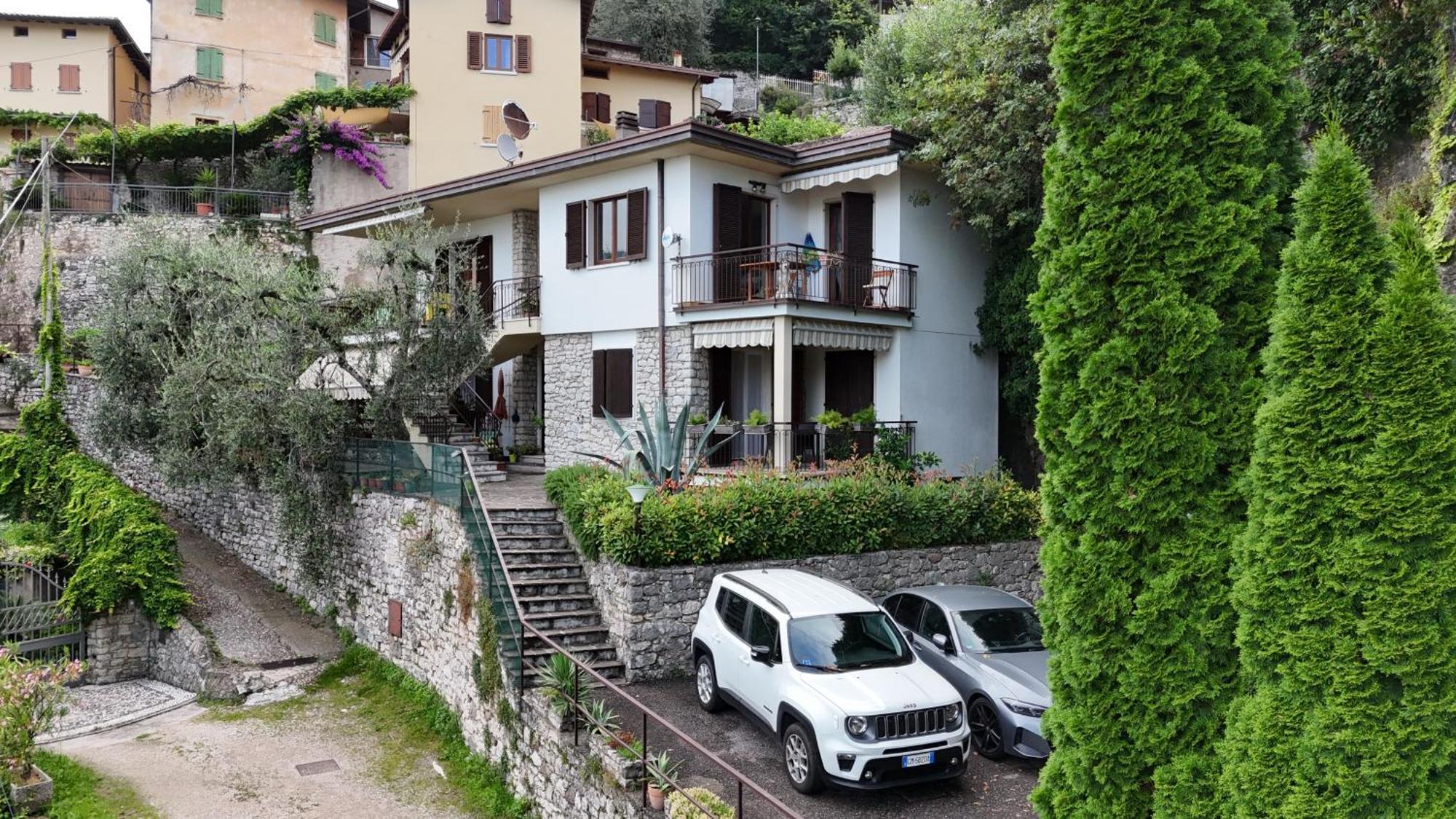 Citrus Apartment Brenzone Екстериор снимка